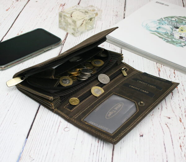 b36ffbedd343ec31e89c11685f99ee22