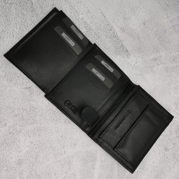 6458d30faf956d9dac4d27a9438cafbd