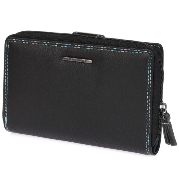 a879ad25f043f5a8ba5e70434a0bd828