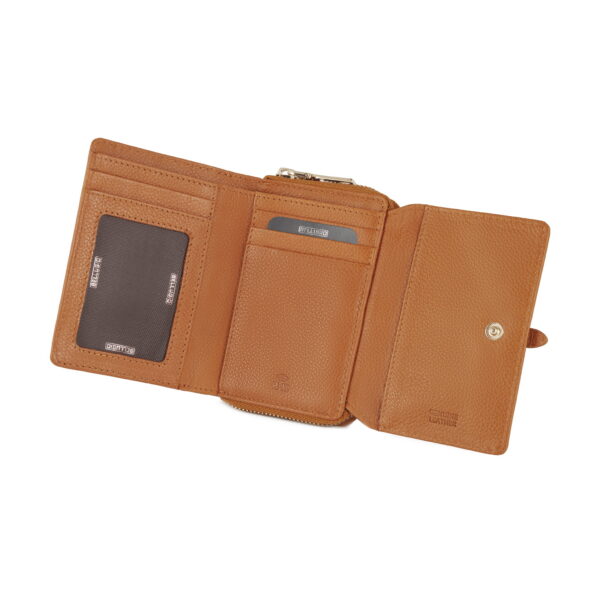 17ec9bf7004c9ef54602c6988bf3ace8