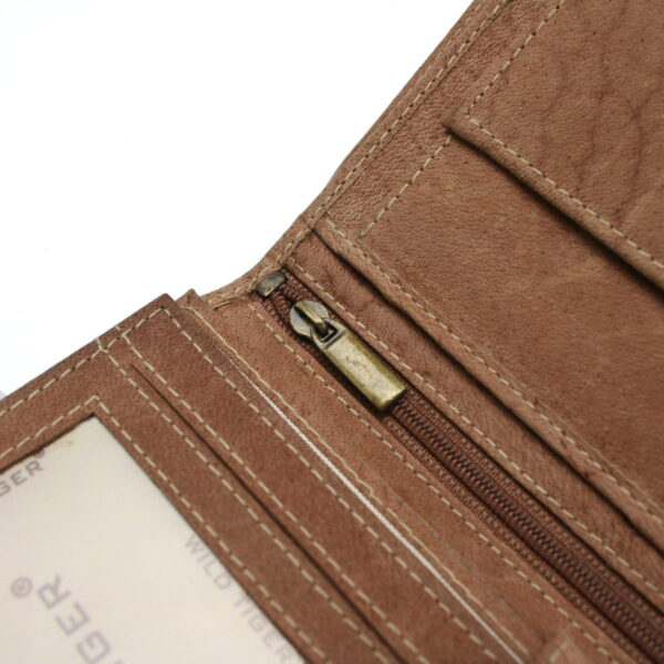 f445d621b33ef274c67a26f8468819f2