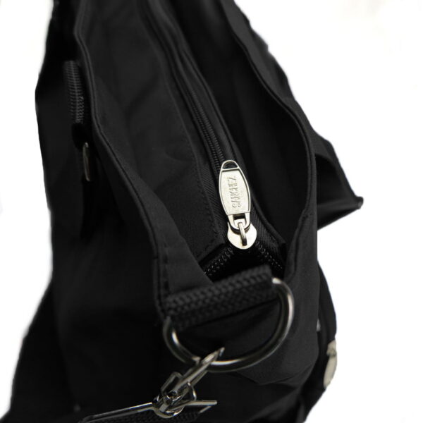 2a50418bbce28a27285ae9caa3fd685b