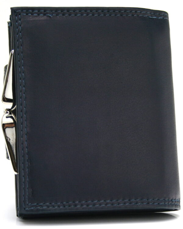 5a7dbb29cdced399fe7042be4f7a7a32