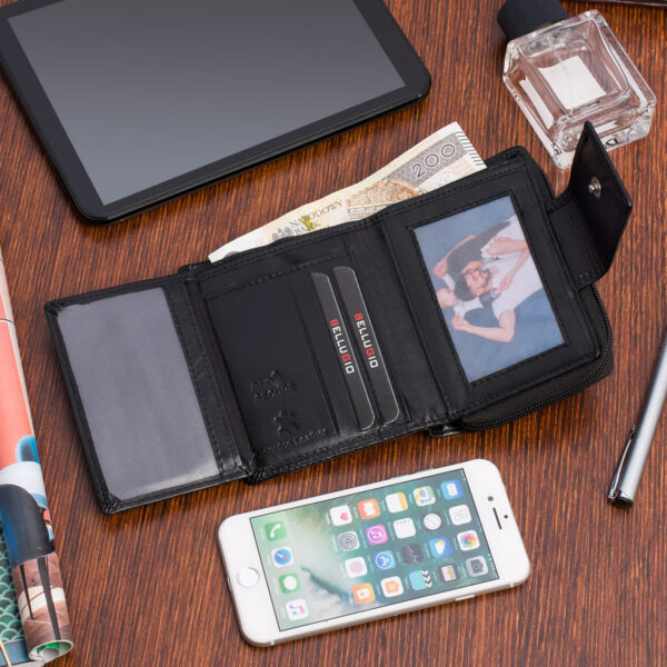 fe368bf482794490562ef1dbcd24f92f