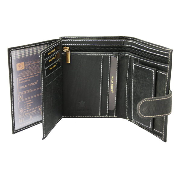 835b60b17fed04a89d08b927d5d218b4