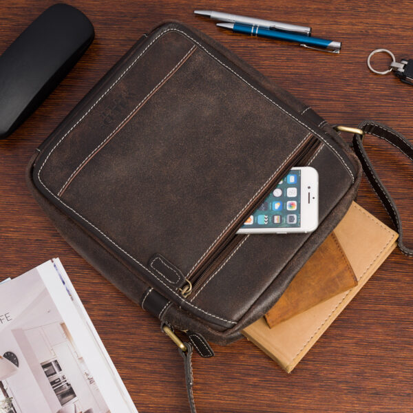 23d61940fb8194418713a8af2a76ce05