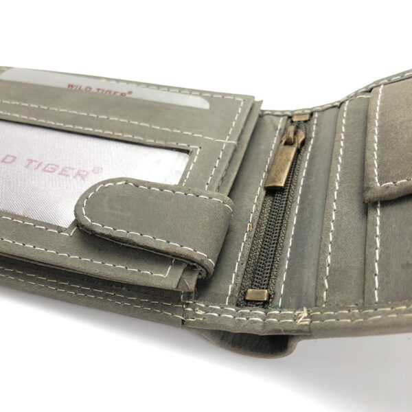 c881728a6a026baf77f4e8aa98683202