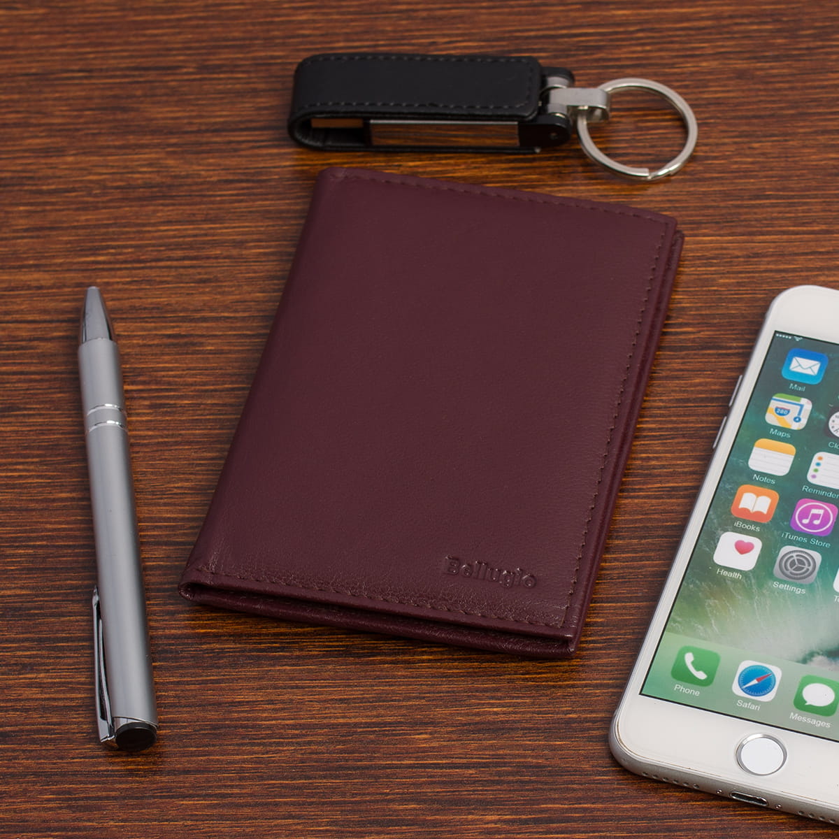 Skórzane etui z systemem RFID - bordowe