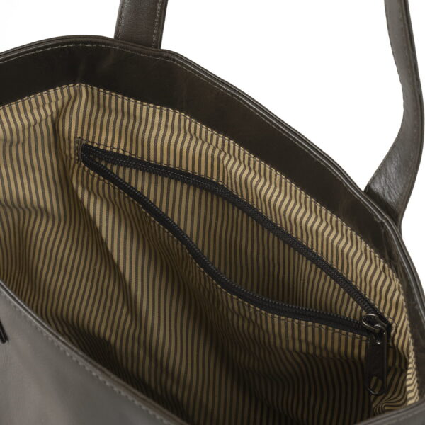 107da5c18ece2c46c3099e0f4a0bb484