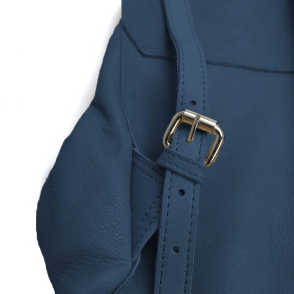 96b4d07e2627a04a915fce51d531a26d