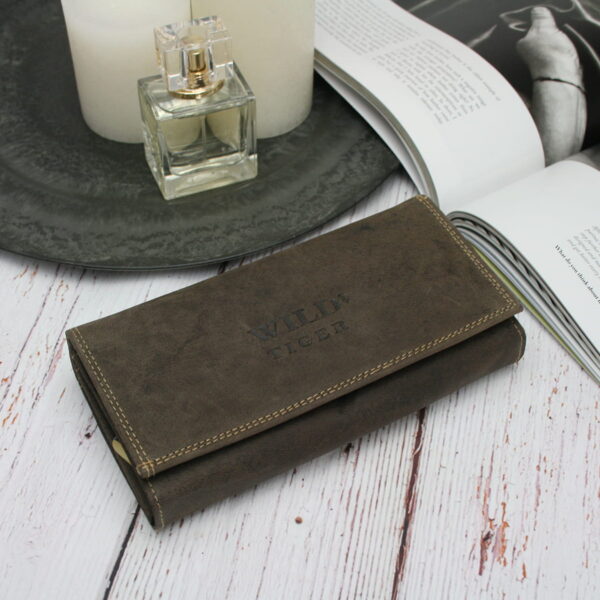 3d8c5595d67d20fff38b665bbced28c2