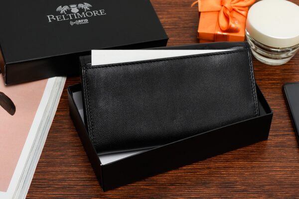 64d588ab5b2a8e2a9dade5fbb8b6852f