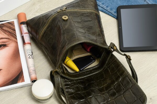 79a1a700804839288323916312c4213d