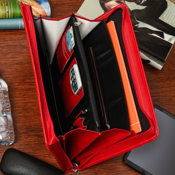 744027b299e9da66083b4baec417d961