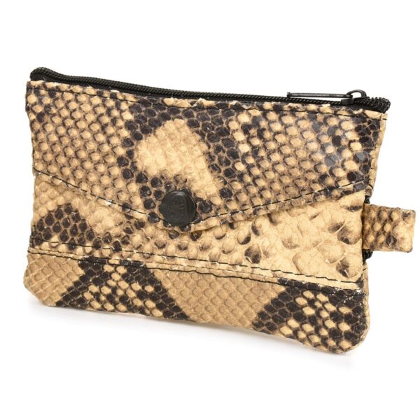 01d6c9adee024e50b80d1b3daa56bbee