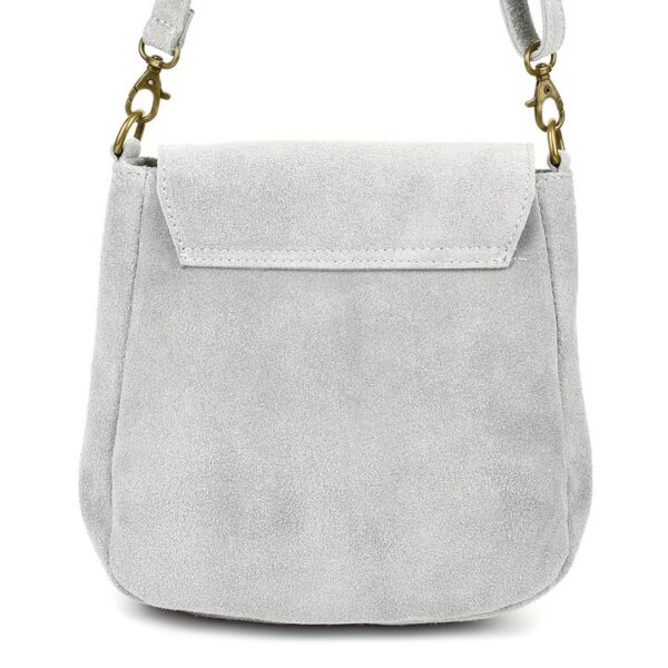 51ca5103133f2ad614443bc9d5ddd15b